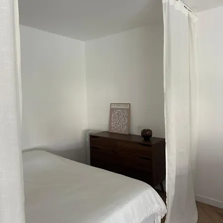 Chez Cloe Apartment *